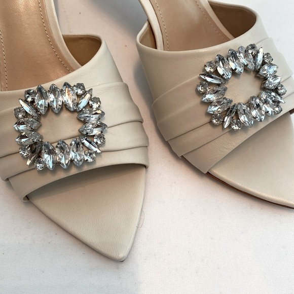 SCHUTZ • “Meisho” in Pearl Color Heel Mules - Picture 7 of 15